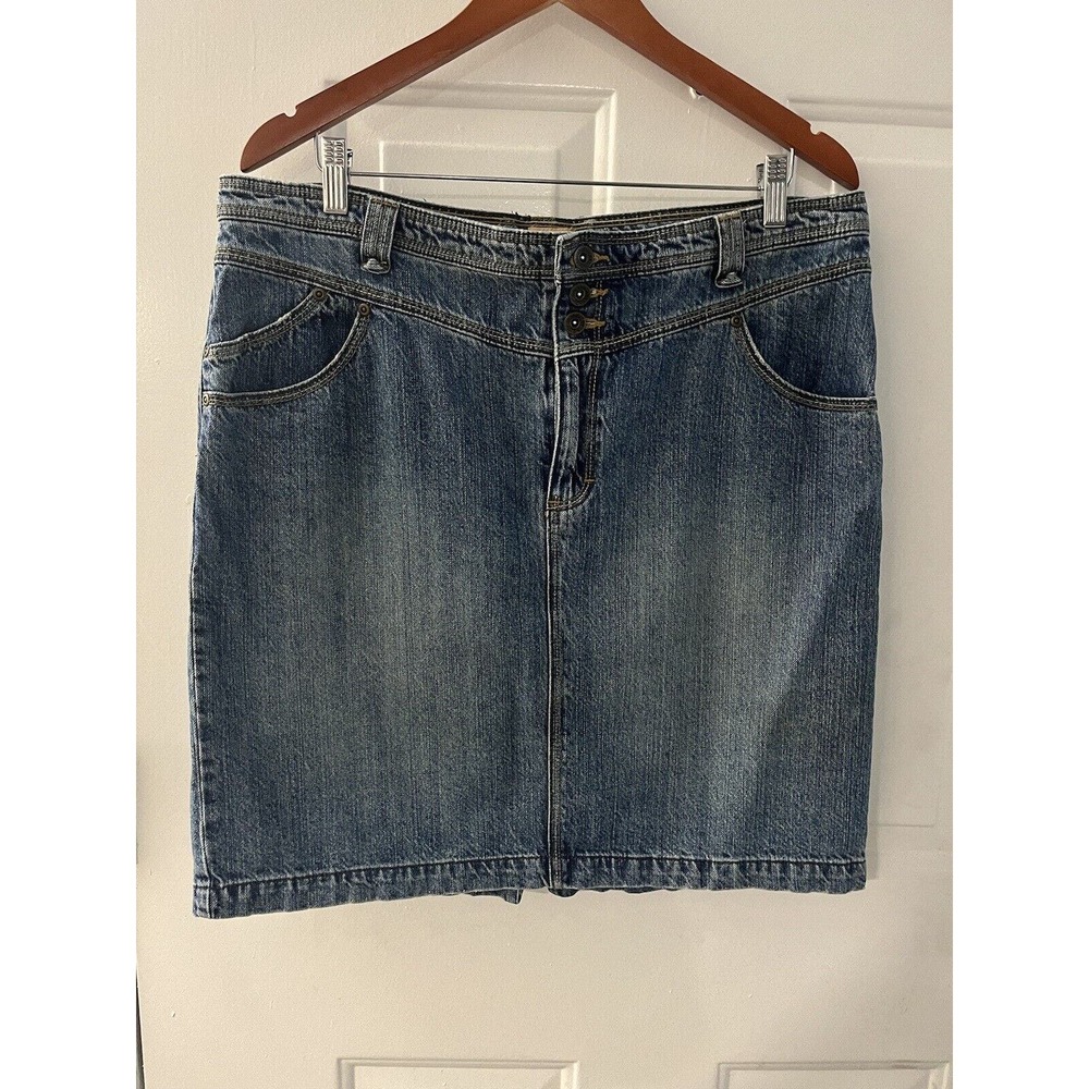 Canyon Rivers Blue Denim Mini Western Embroidered Back Pockets Mini Skirt Sz 16
